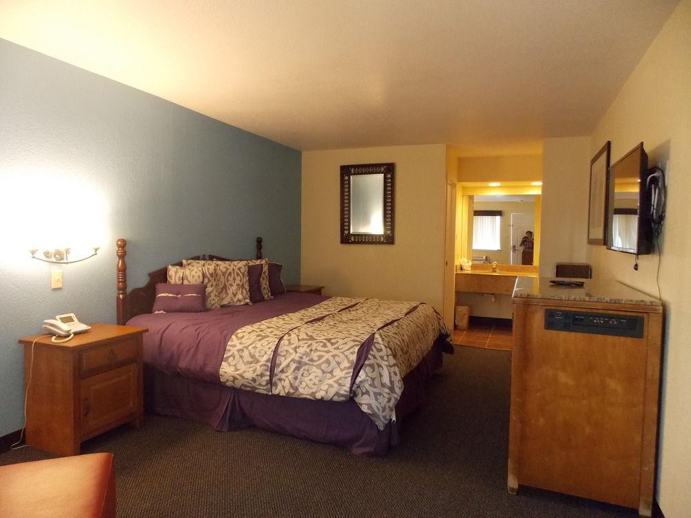 Econo Lodge Inn & Suites Downtown San Antonio Exteriér fotografie