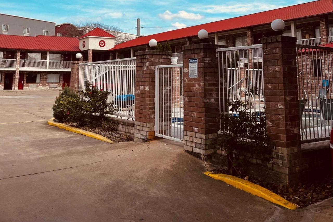Econo Lodge Inn & Suites Downtown San Antonio Exteriér fotografie