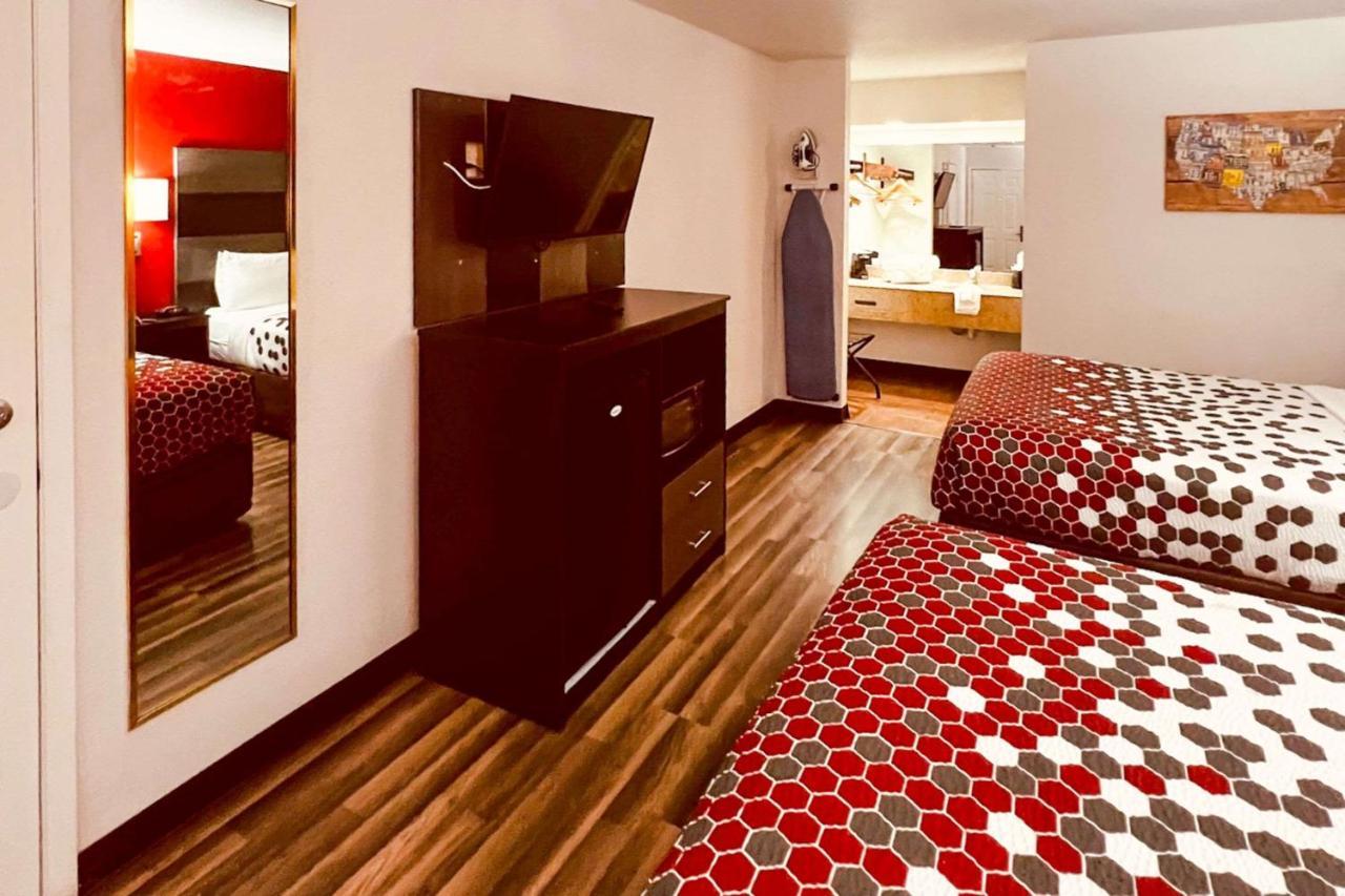 Econo Lodge Inn & Suites Downtown San Antonio Exteriér fotografie
