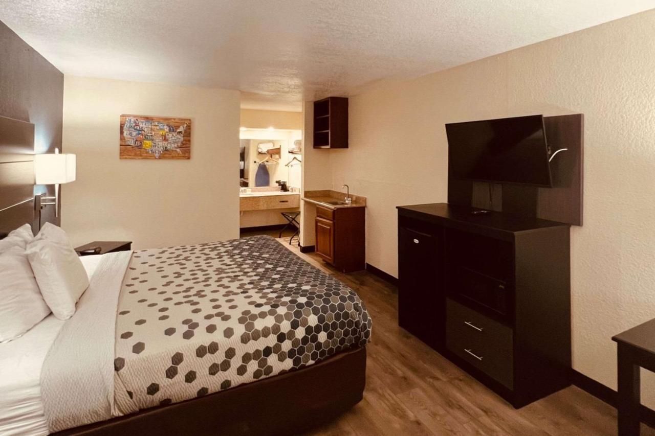 Econo Lodge Inn & Suites Downtown San Antonio Exteriér fotografie