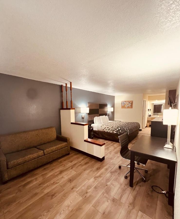 Econo Lodge Inn & Suites Downtown San Antonio Exteriér fotografie